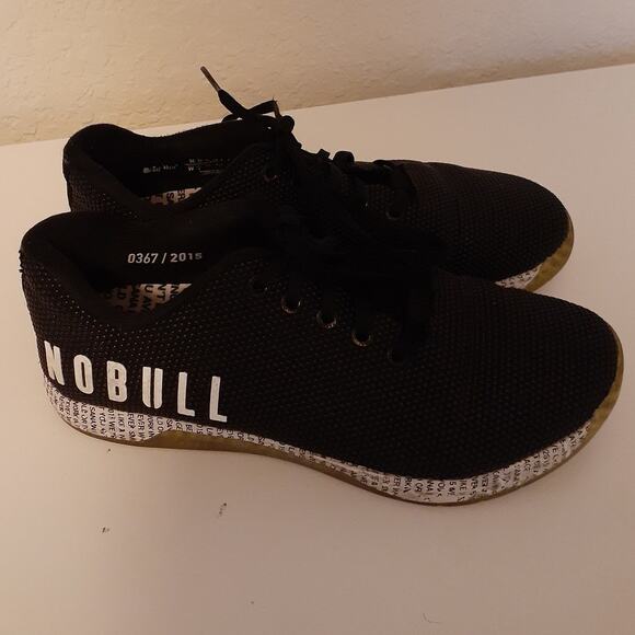 NOBULL Ladies Black White Graffiti Script Training Sneakers Trainers Ladies 8 - Picture 1 of 6